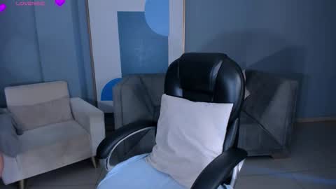 ALESSA ROMERO  online show from February 20, 8:42 pm