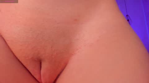 Alessia  online show from December 28, 11:05 pm