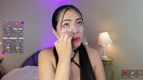 Snapshot of alessiafiore_ chatting on October 2, 5:20 pm Alessia Fiore Online 1430 to 2100 gmt-5 online show from October 2, 5:20 pm