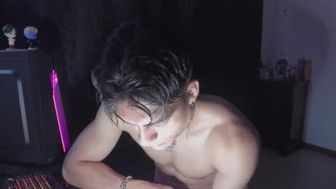 alessio Vale online show from March 29, 10:59 am