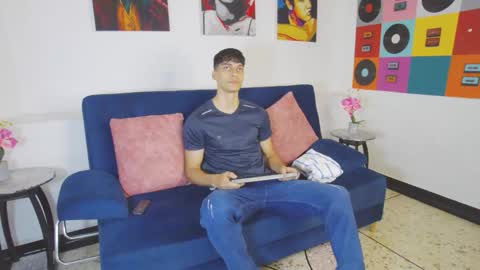 Alessio online show from November 22, 12:04 pm