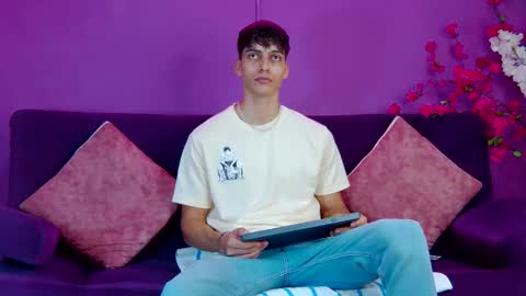 Alessio online show from November 28, 12:19 pm