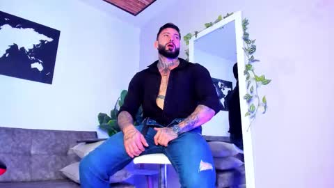 Snapshot of alessrose22 chatting on February 4, 8:36 pm Aless Rose online show from February 4, 8:36 pm