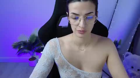 Ale online show from June 18, 10:36 pm