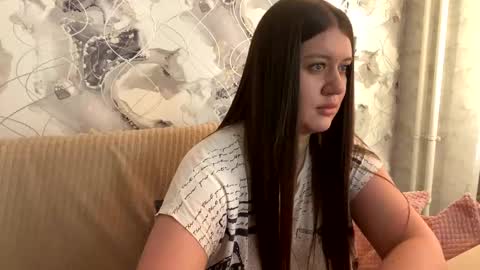 Snapshot of aletta_oushen chatting on February 25, 12:03 pm Aletta Oushen online show from February 25, 12:03 pm