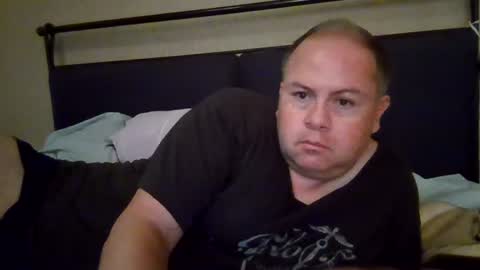 Snapshot of aleveg__101 chatting on June 14, 2:24 am aleveg__101 online show from June 14, 2:24 am