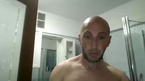 alex120475 online show from April 16, 8:53 pm