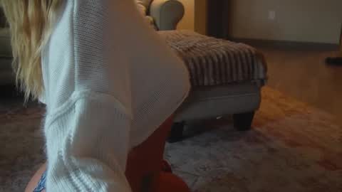 alex  online show from January 21, 8:00 pm