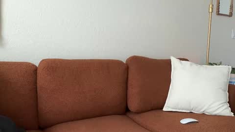 alex  online show from September 22, 5:26 pm