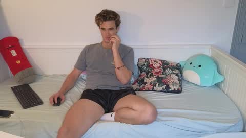 Alex83530 online show from December 20, 8:43 am