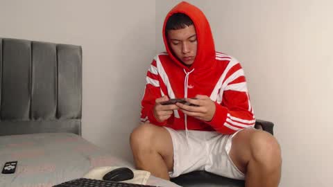 Owen online show from January 28, 10:12 pm