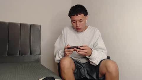 Owen online show from February 7, 5:20 am