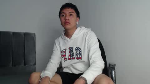 Owen online show from November 20, 2:01 am