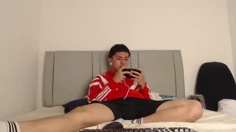 Owen online show from February 1, 1:48 am