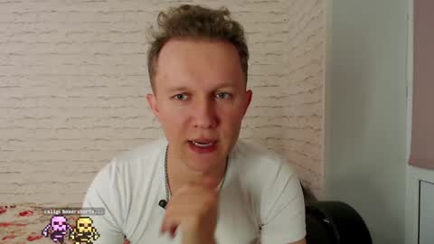 Snapshot of alex_amazing chatting on June 9, 10:10 pm Alex Amazing online show from June 9, 10:10 pm