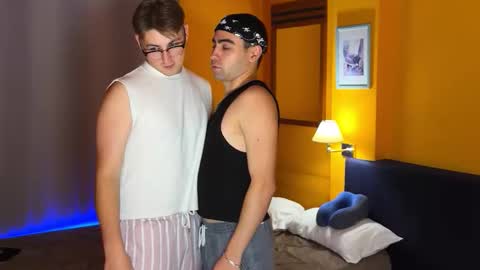 AlexDrew online show from December 14, 6:45 pm