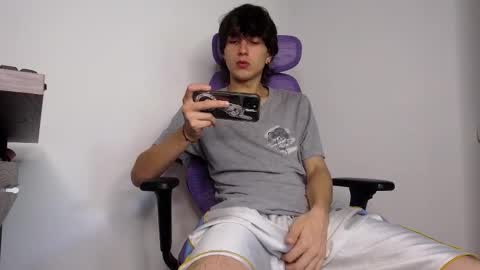 alex_connorr online show from January 17, 4:54 pm