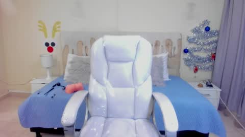 alex online show from December 2, 12:29 pm