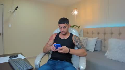 alex online show from March 3, 12:16 pm