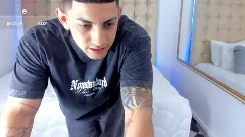 alex online show from November 13, 1:10 pm