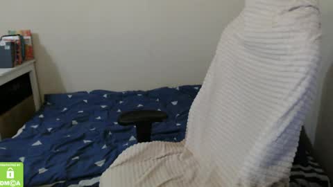 Alex online show from April 2, 9:12 pm