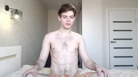 Snapshot of alex_man_01 chatting on March 28, 5:18 am Alex online show from March 28, 5:18 am