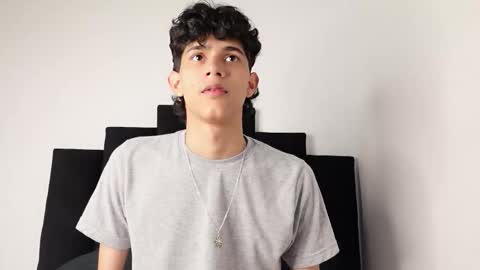 Snapshot of alex_mark_ chatting on September 11, 7:14 pm alex_mark_ online show from September 11, 7:14 pm