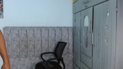 Snapshot of alex_martin47 chatting on April 1, 6:38 pm alex online show from April 1, 6:38 pm