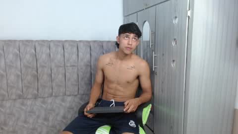 Snapshot of alex_martin47 chatting on May 21, 9:11 pm alex online show from May 21, 9:11 pm