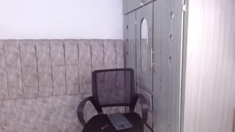 Snapshot of alex_martin47 chatting on June 17, 8:43 pm alex online show from June 17, 8:43 pm
