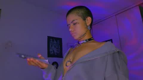 Snapshot of alex_one888 chatting on February 2, 11:03 pm Alex online show from February 2, 11:03 pm