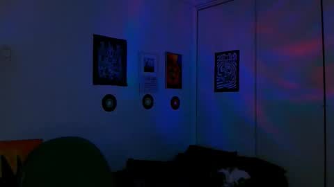 Snapshot of alex_one888 chatting on February 12, 11:00 pm Alex online show from February 12, 11:00 pm