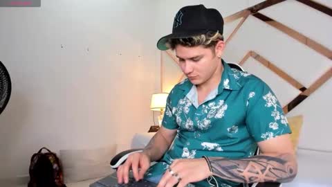 Alex  online show from February 26, 7:24 pm