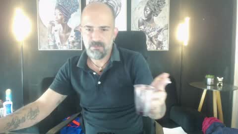 Alex Saints online show from April 8, 1:00 pm