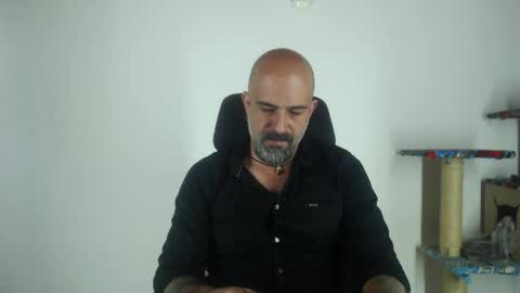 Alex Saints online show from April 13, 1:05 pm