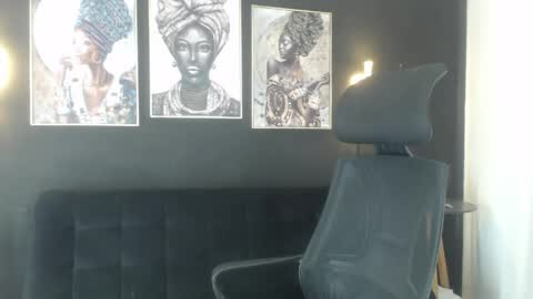 Alex Saints online show from April 23, 1:35 pm