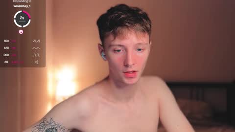 alex_schafer online show from September 22, 6:43 pm