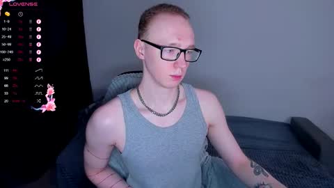 alex_silent online show from February 22, 1:18 am