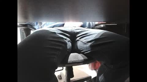 Snapshot of alex_thicknhard chatting on April 9, 10:26 pm alex_thicknhard online show from April 9, 10:26 pm