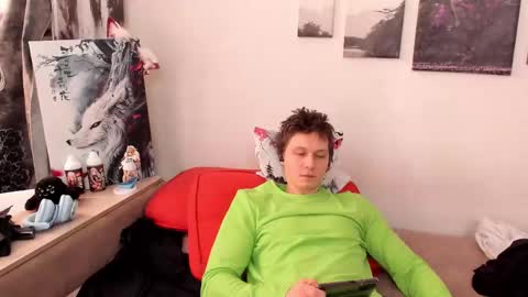 Alex WandHot online show from February 25, 9:31 am