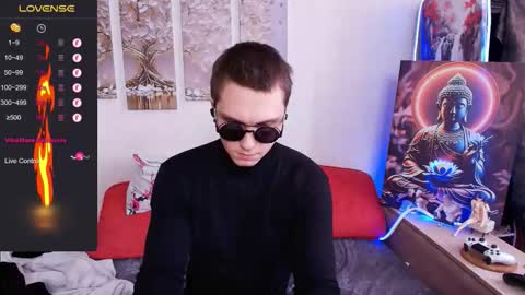 Alex WandHot online show from March 8, 5:00 am