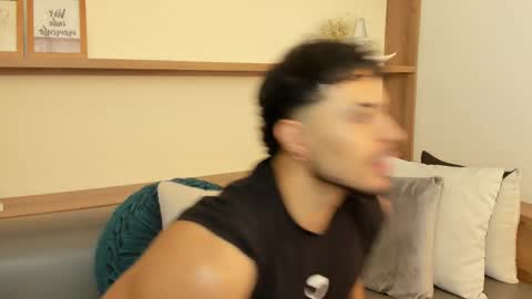 Snapshot of alex_wolf05 chatting on February 5, 6:56 pm alex_wolf05 online show from February 5, 6:56 pm