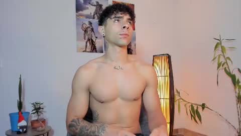 Snapshot of alex_zt7 chatting on June 14, 3:36 pm x online show from June 14, 3:36 pm