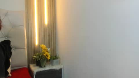 alexa_bravva online show from December 18, 3:12 am