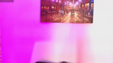 Snapshot of alexa_cruz__ chatting on July 21, 7:05 pm Alexa online show from July 21, 7:05 pm