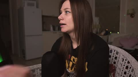 Snapshot of alexa_feels chatting on January 11, 5:07 pm Little Duck homie online show from January 11, 5:07 pm