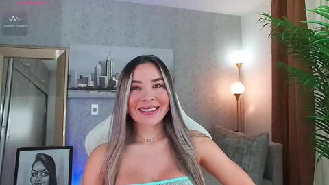 Snapshot of alexa_fort chatting on December 4, 12:09 am Alejandra online show from December 4, 12:09 am