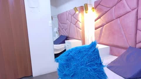 Alexandra online show from June 18, 3:16 pm