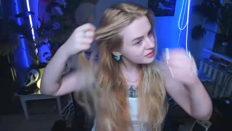 alexa_pirs online show from November 9, 3:10 pm