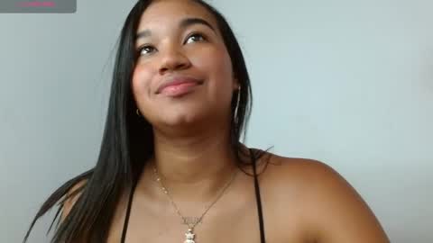 Snapshot of alexa_priincess chatting on April 21, 1:42 am online show from April 21, 1:42 am